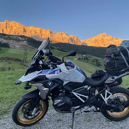Nordgrat - Buxacher Strasse 23 + Motorradvermietung *